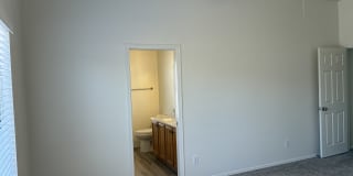 10422 W Windsor Blvd Gallery 27