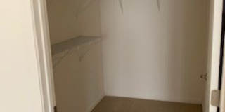 Times Square Apartments Gallery 29