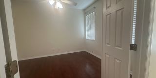 Stunning 5 Bedroom Home with Screened Pool & 3-Car Garage Gallery 8