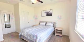 Fully Furnished 3-Bedroom Townhome Resort-Style Community Living Gallery 12