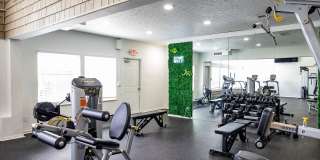 Hickory Creek Apartment Homes Gallery 7