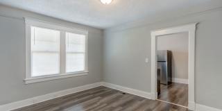 1009 East 33rd Street Gallery 6