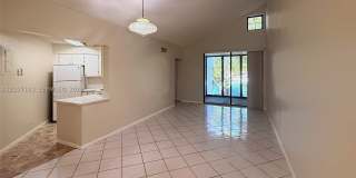216 Lake Pointe Dr 216 Lake Pointe Dr Gallery 1