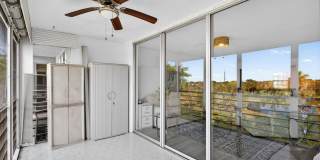 3960 Oaks Clubhouse Drive Gallery 40