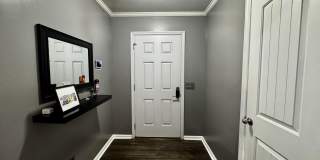 211 Hidden Oaks Drive Gallery 3
