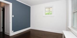 1445 W Elmdale Avenue Gallery 10