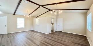 8211 Creekline Dr Gallery 8
