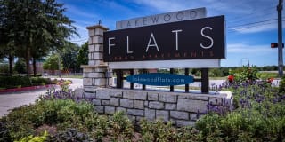 Lakewood Flats Gallery 55