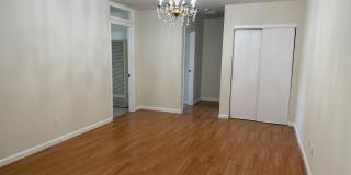 18530 Hatteras Street Gallery 4