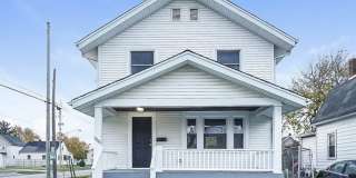 1005 W 20th St Gallery 1