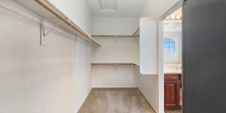 Beautifull & Spacious home with a pool in Rio Paseo Neighborhood of Goodyear! Beautifull & Spacious home with a pool in Rio Paseo Neighborhood of Goodyear! Gallery 29