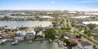 Waterfront 3 Bedroom in Yacht Club Estates Gallery 39