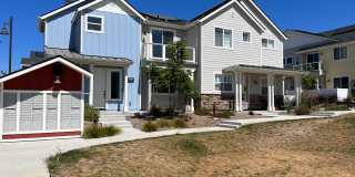 Bright Newly Built Condo w/lots of designer upgrades! Groups Welcome Bright Newly Built Condo w/lots of designer upgrades! Groups Welcome Gallery 41