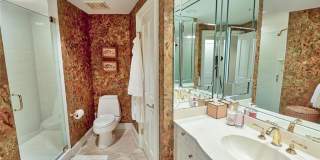 8665 Bay Colony Dr unit: 901 Gallery 22