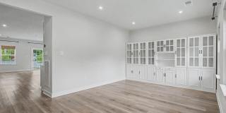 Stunning 2023-4 Bedroom plus guest room Home in Bulls Run! Gallery 3