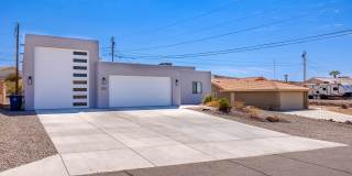 3650 Parkview Dr Gallery 1