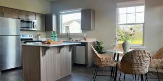 Eagle Pointe Apartments- Resort-Style Living in Albany Gallery 2