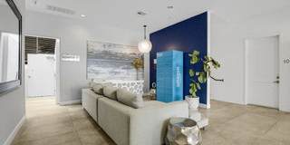 118 South Kenwood Street Gallery 2