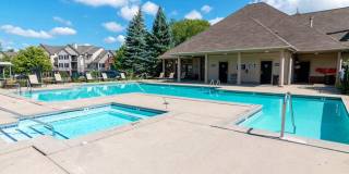 River Oaks Apartments Gallery 19