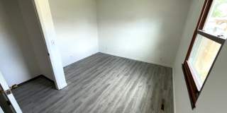 1403 Emerald Dr Gallery 13