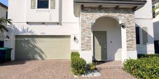 22634 SW 131st Pl Gallery 1