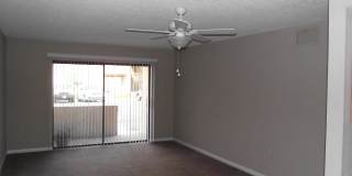 5293 Vineland Road Gallery 3