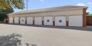 Lakeside Village Gallery 28