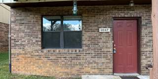 One bedroom ,one bathroom ground level, Kingsport TN One bedroom ,one bathroom ground level, Kingsport TN Gallery 1