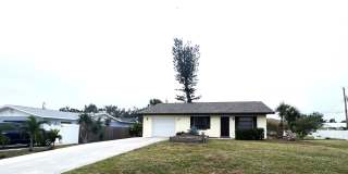 2BR/2BA Single Family Home in South Venice Gallery 1