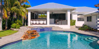 ** LUXURY AT ITS FINEST ** STUNNING TOP TO BOTTOM THIS 4 BED-5 BATH SINGLE FAMILY POOL AND SPA HOME IN COQUINA SANDS FOR A SEASONAL OR ANNUAL TENANT ** Gallery 41