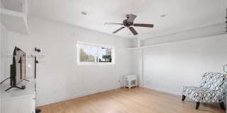 905 Sunrise Ln Gallery 18