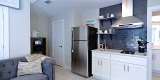 406 East Side Ave SE - Full HouseMain Gallery 18