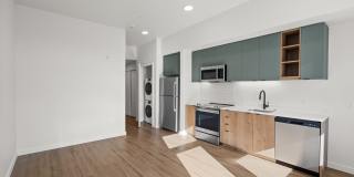 Strata Gallery 19
