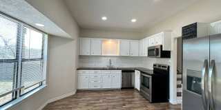 Viewable Now!  Pets Accepted! Gallery 8