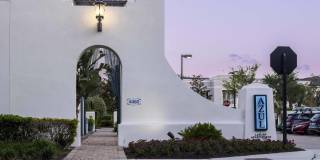 Azul Baldwin Park Gallery 33