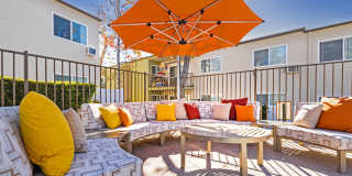 The Summit at La Crescenta Gallery 13