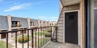 720 Ocean Avenue unit: 25 Gallery 18