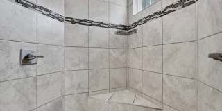 Luxurious 3 Bed 2.5 Bath Townhome In Beautiful Foster's Glen Gallery 22