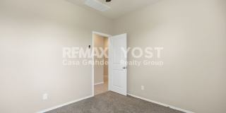 Beautiful Kitchen, Open Layout, and Room to Relax! Gallery 14