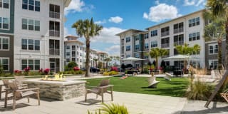 Essex Luxe Apartments Gallery 28