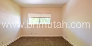 1561 E Delaware Lane Gallery 23