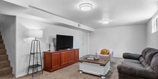 Spacious 5-Bedroom Ranch Backing to the High Line Canal in Littleton Gallery 25