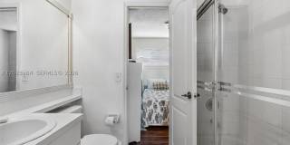 14207 SW 121st Pl Gallery 23