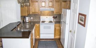 Sunny Olde Kensington 3bd/2bth Home for Sept. 2026 Gallery 4