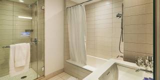 The Larstrand Gallery 13