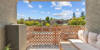 308 River Street Gallery 20