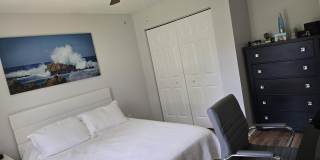 670 Nobles Street Gallery 14