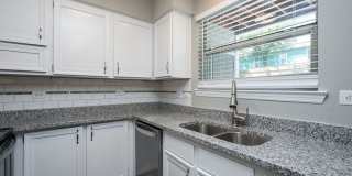 Willow Bend Apartments Gallery 15