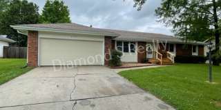 4 Bedroom Home Available Now! Southwest Springfield! Gallery 1