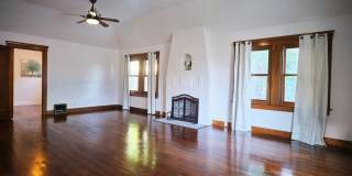 Charming 3 Bedroom in Historical Tower District Gallery 10